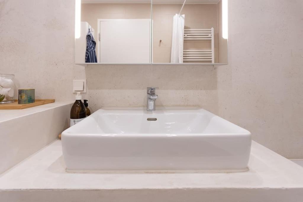 Dream Apartment - Central And Quiet With Ac And Free Parking Garage Vienna Luaran gambar